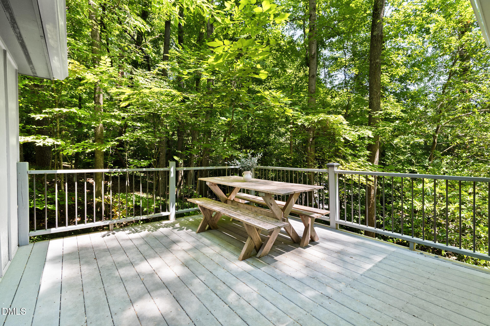 1120 Sourwood Drive