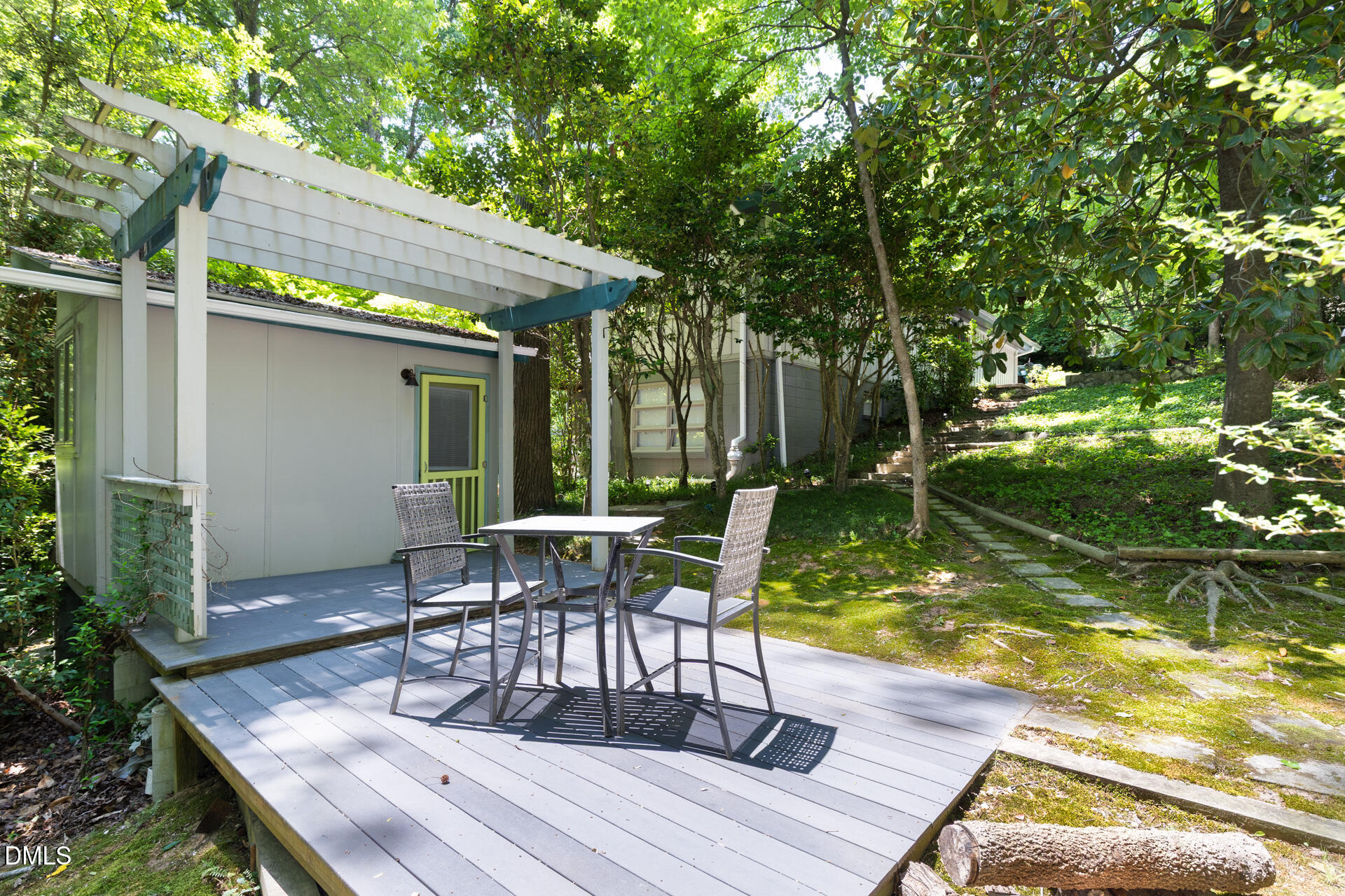 1120 Sourwood Drive