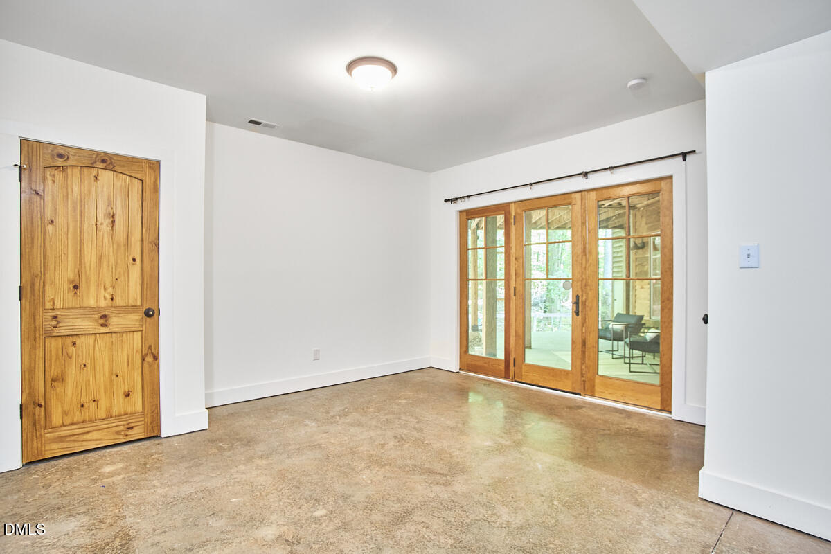 3110 Carriage Trail