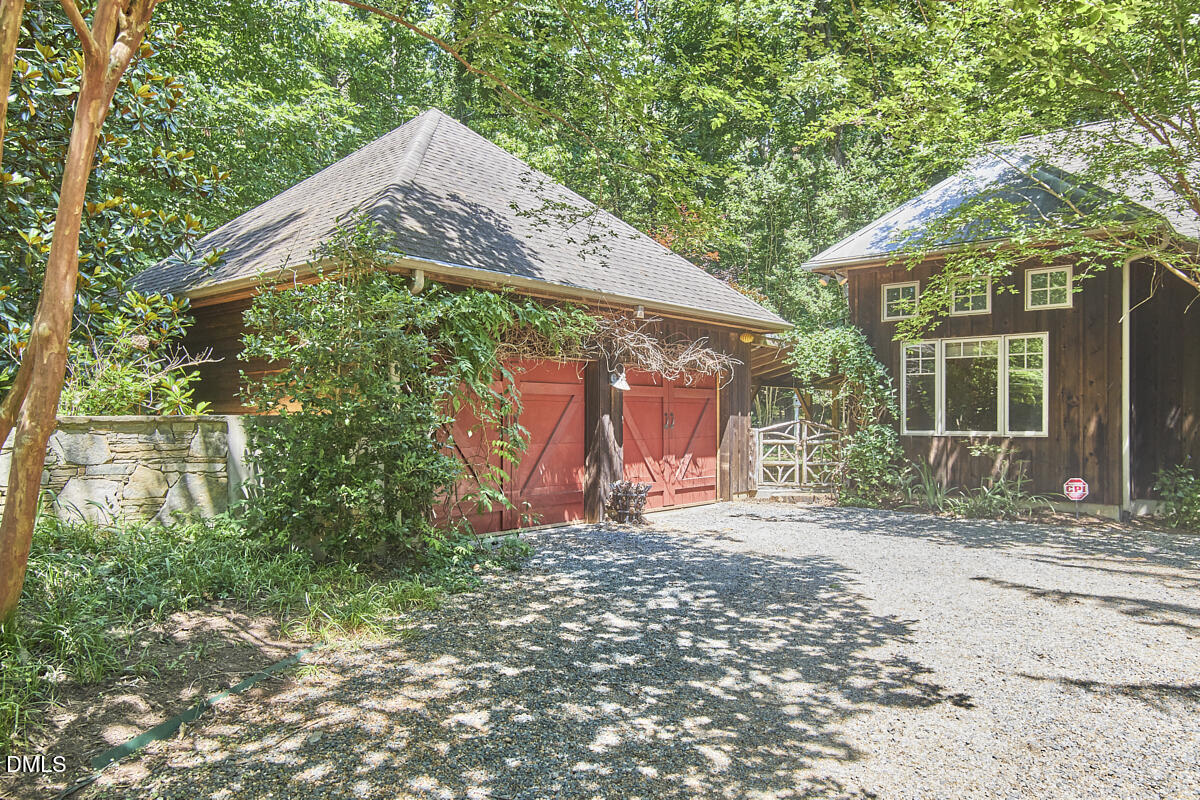 3110 Carriage Trail