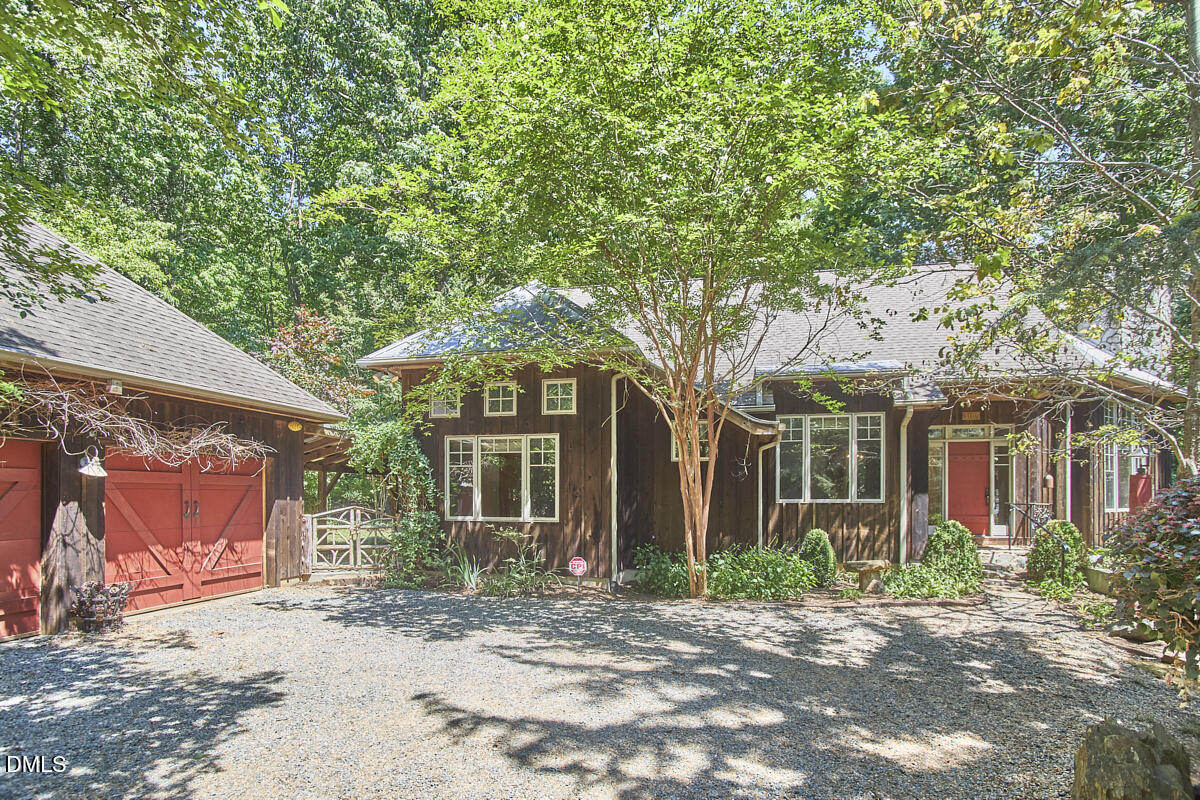 3110 Carriage Trail