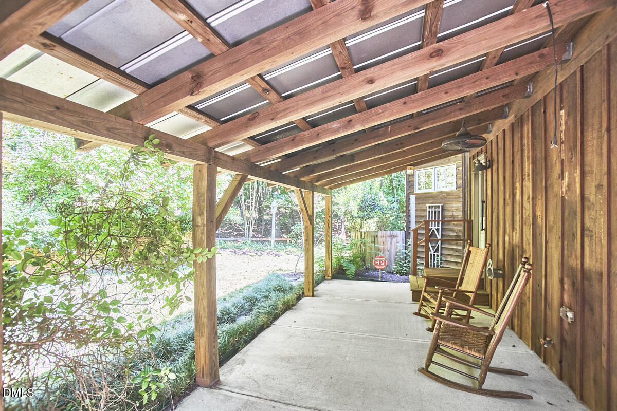 3110 Carriage Trail