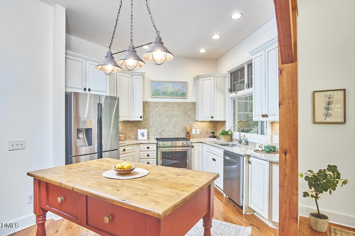 3110 Carriage Trail