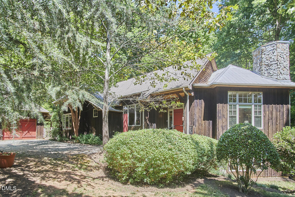 3110 Carriage Trail