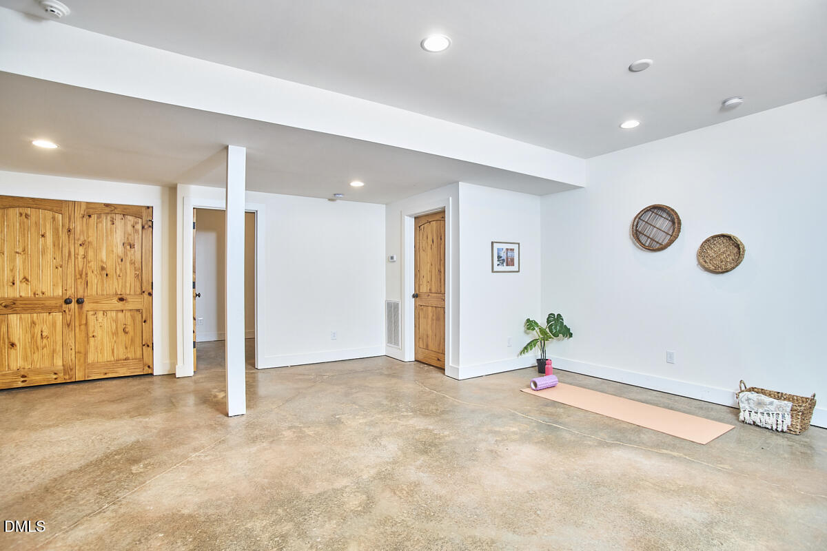 3110 Carriage Trail