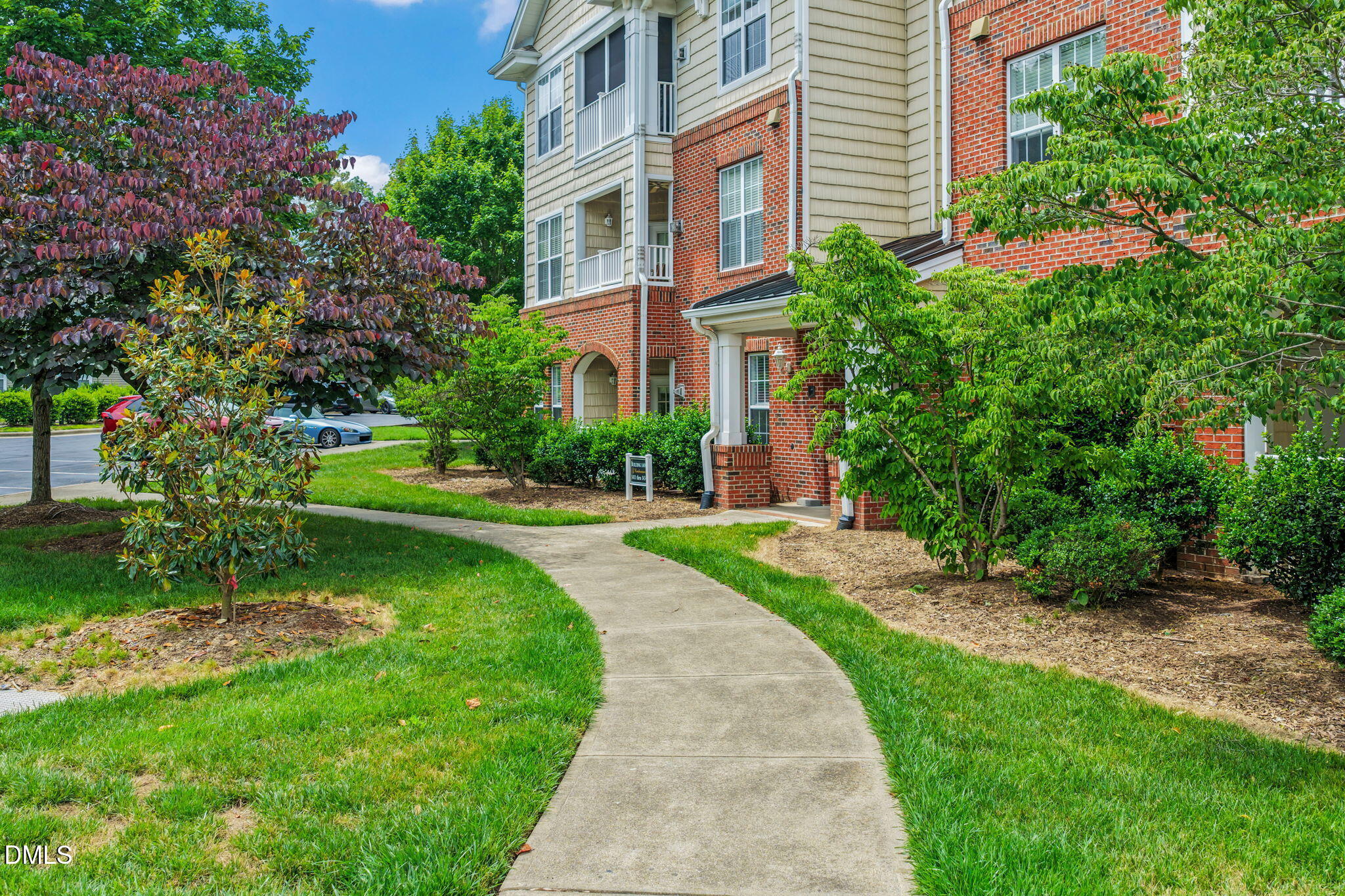 1423 Arborgate Circle