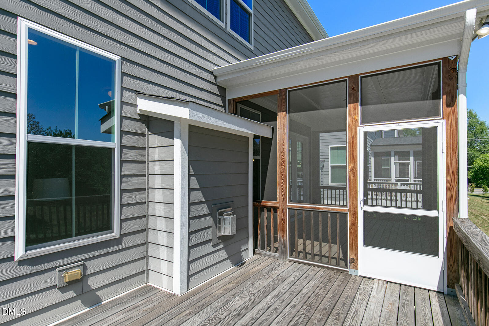 1007 Fly Catcher Court
