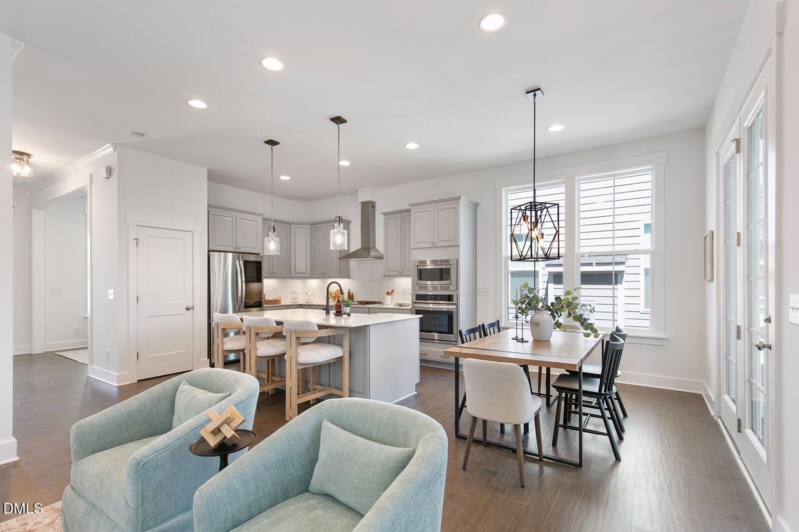 1007 Fly Catcher Court
