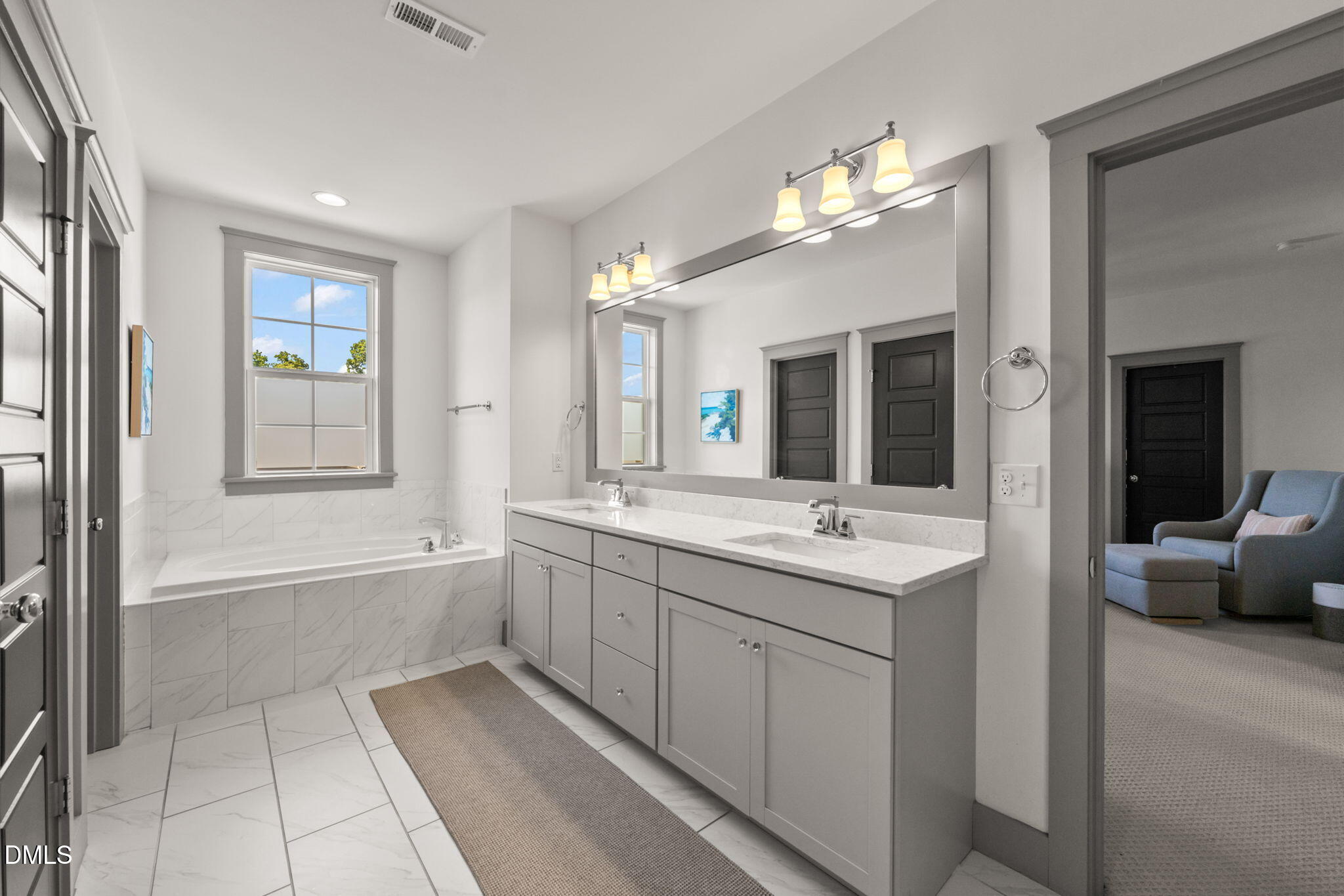 1202 Quincy Cottage Road