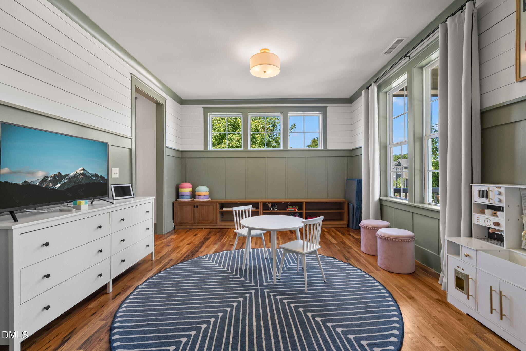 1202 Quincy Cottage Road