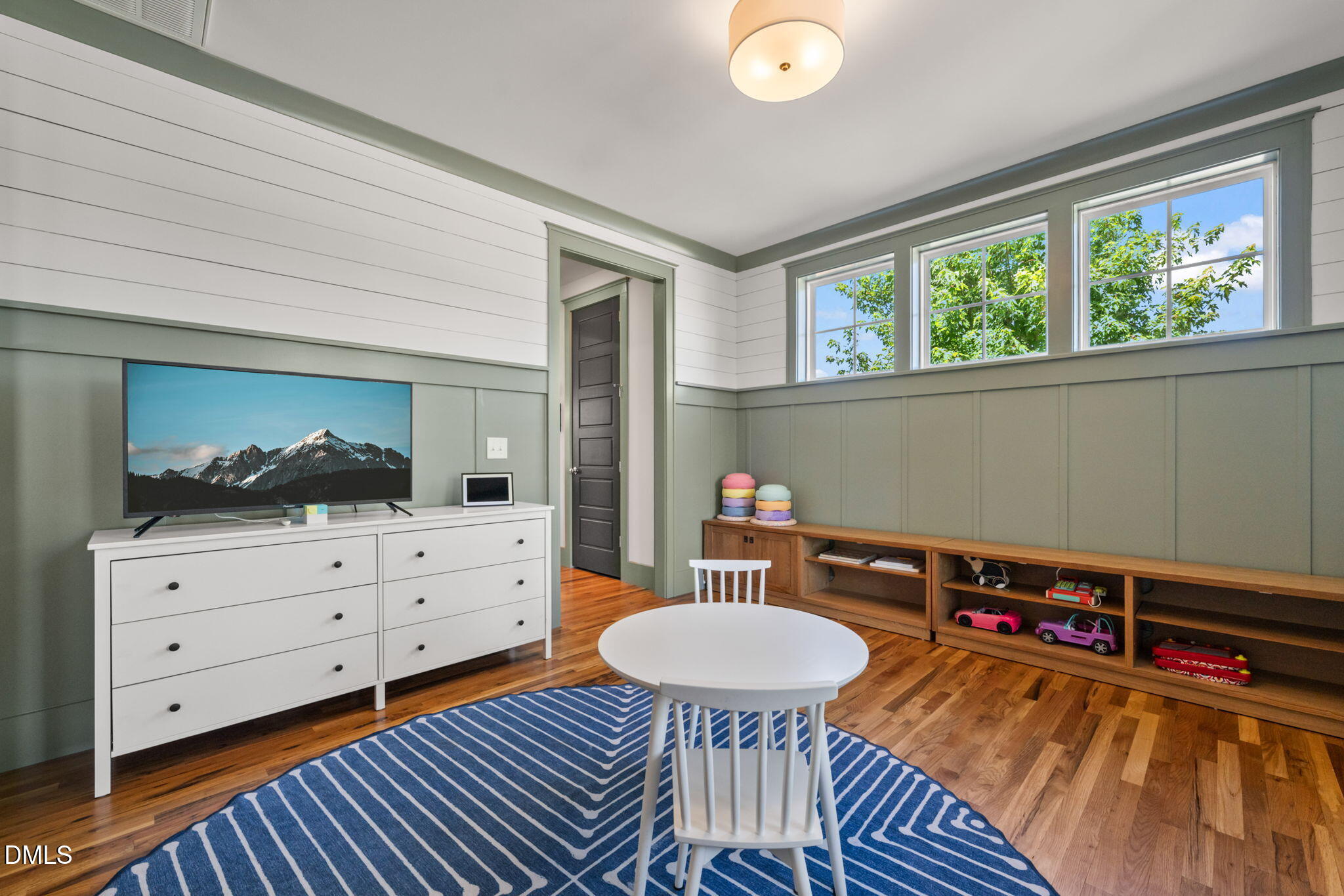 1202 Quincy Cottage Road