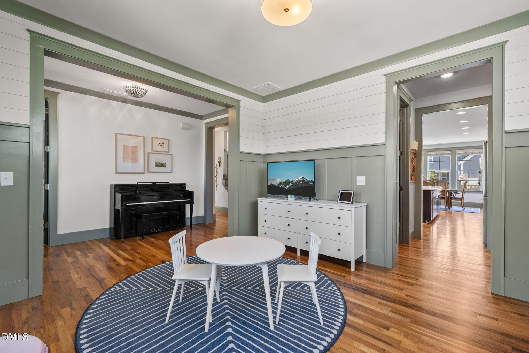 1202 Quincy Cottage Road