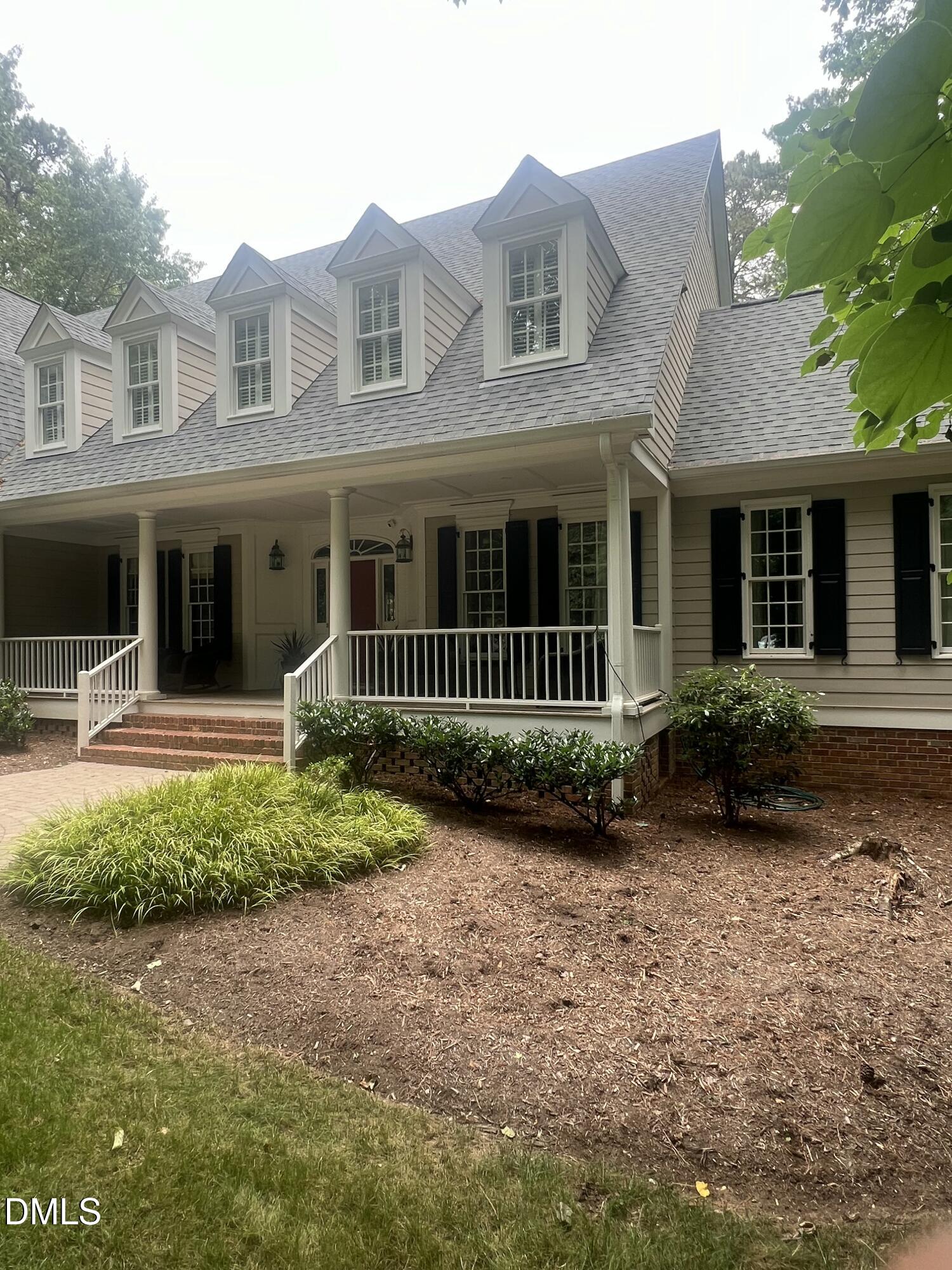 4 Ipswish Court