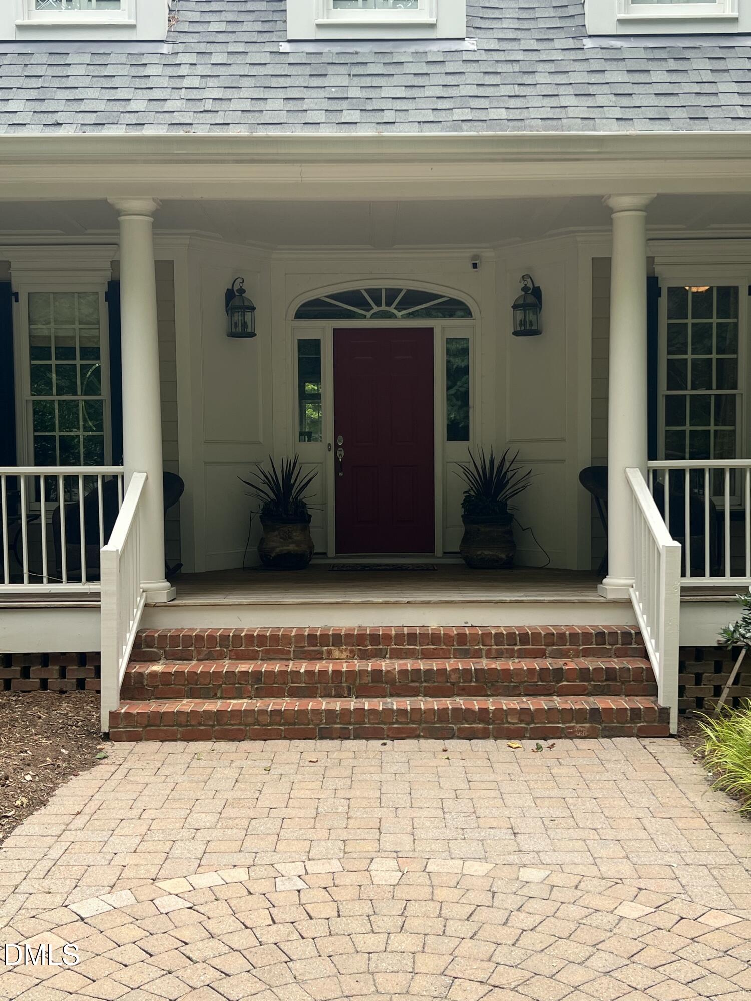 4 Ipswish Court