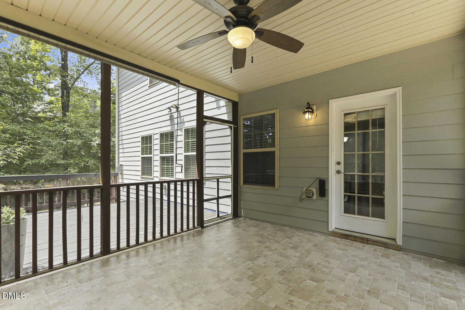 113 Somers Lane