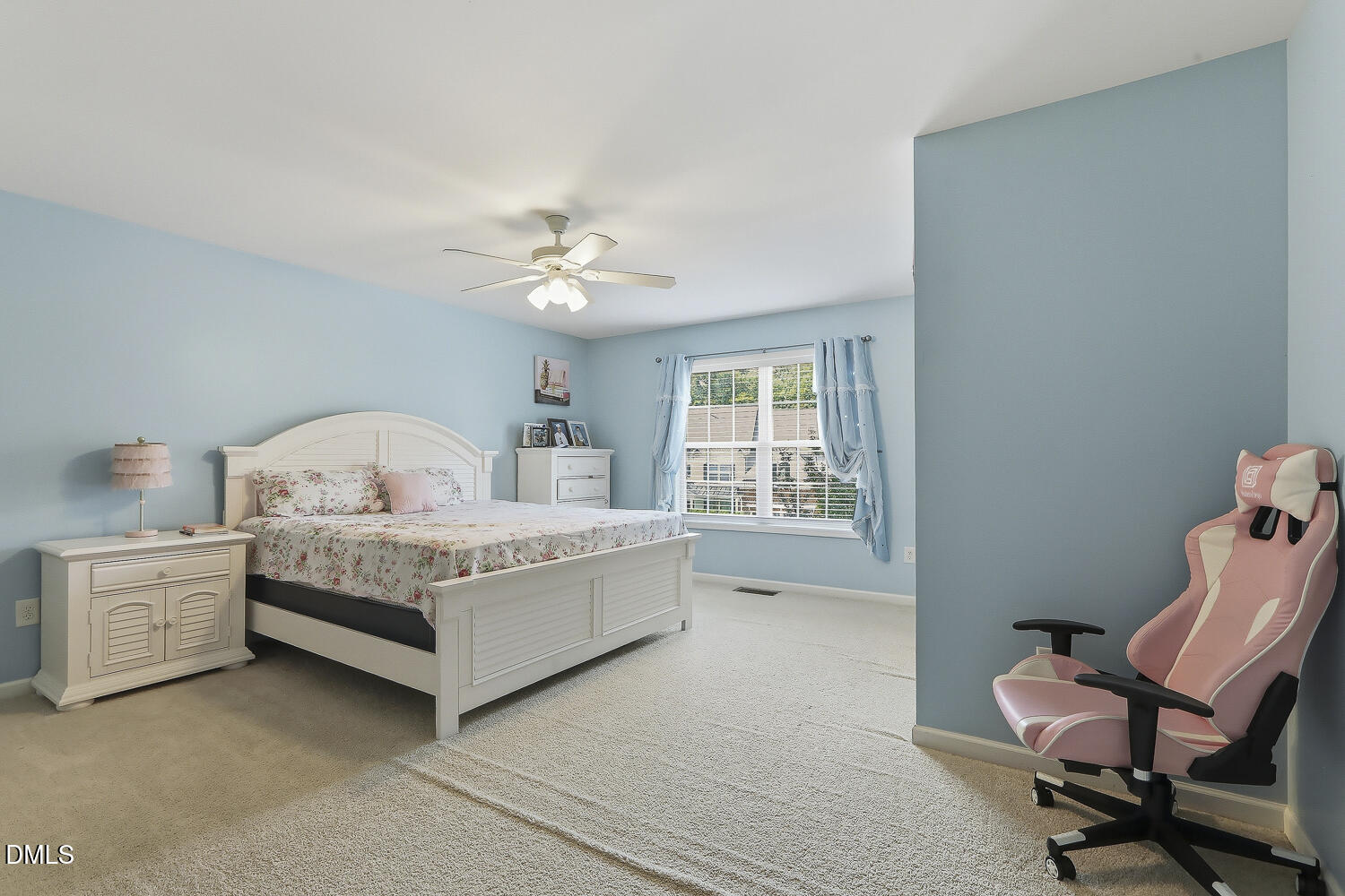113 Somers Lane