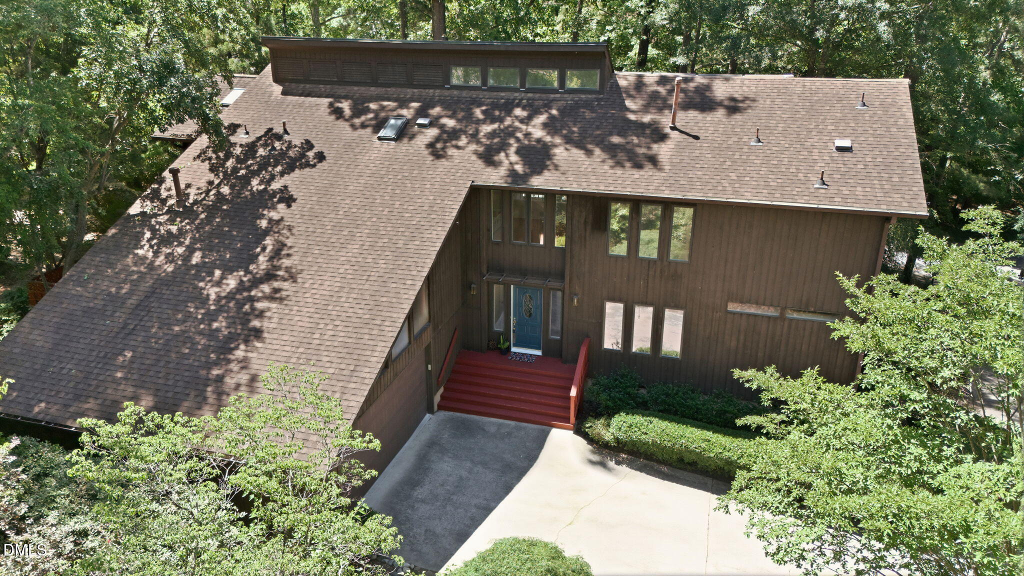 910 Tarik Drive