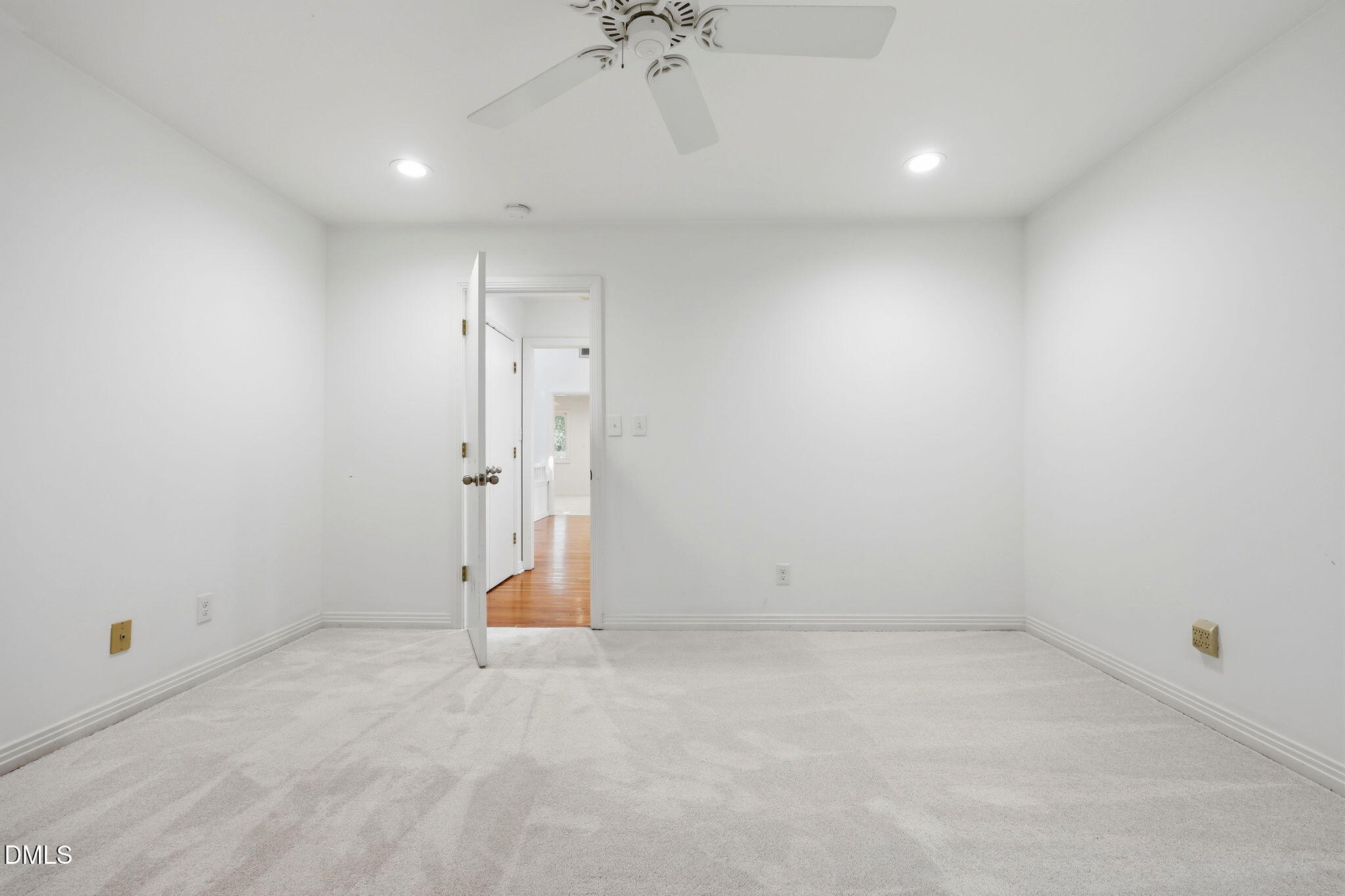 910 Tarik Drive