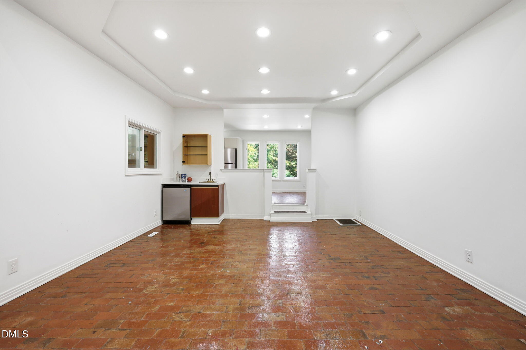 910 Tarik Drive