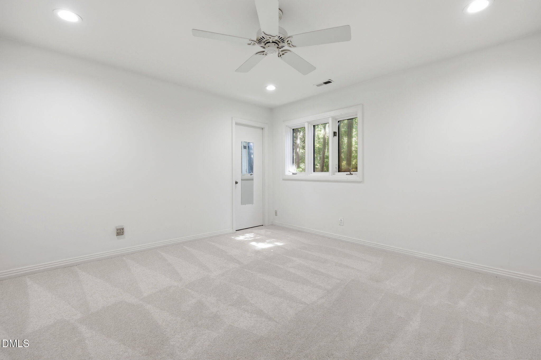 910 Tarik Drive