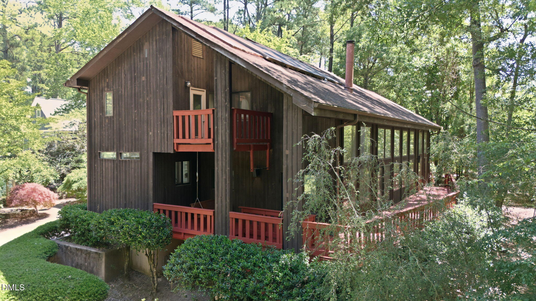 910 Tarik Drive