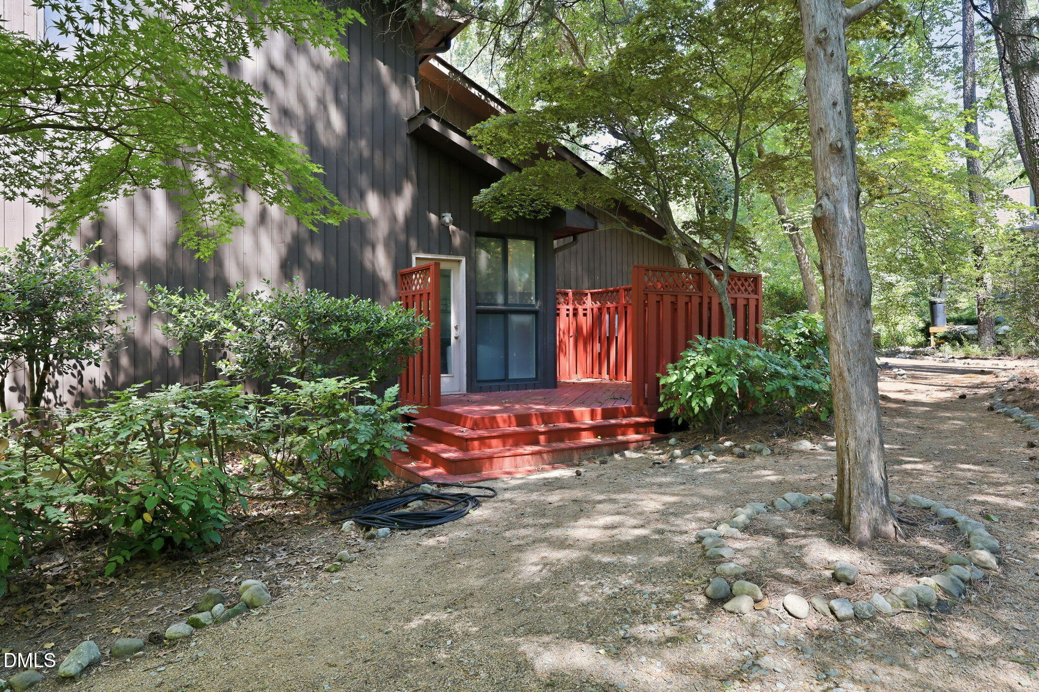 910 Tarik Drive