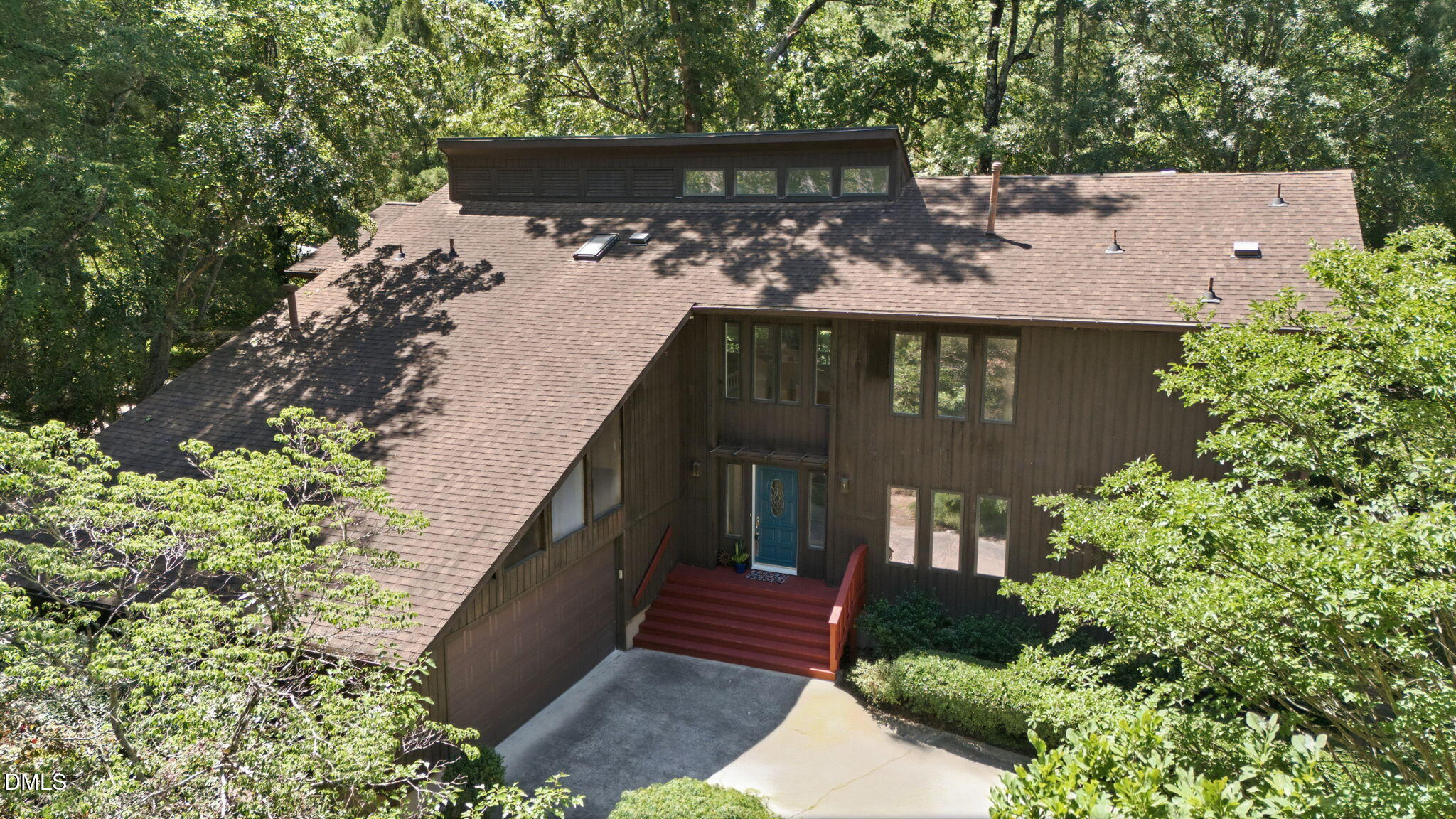 910 Tarik Drive