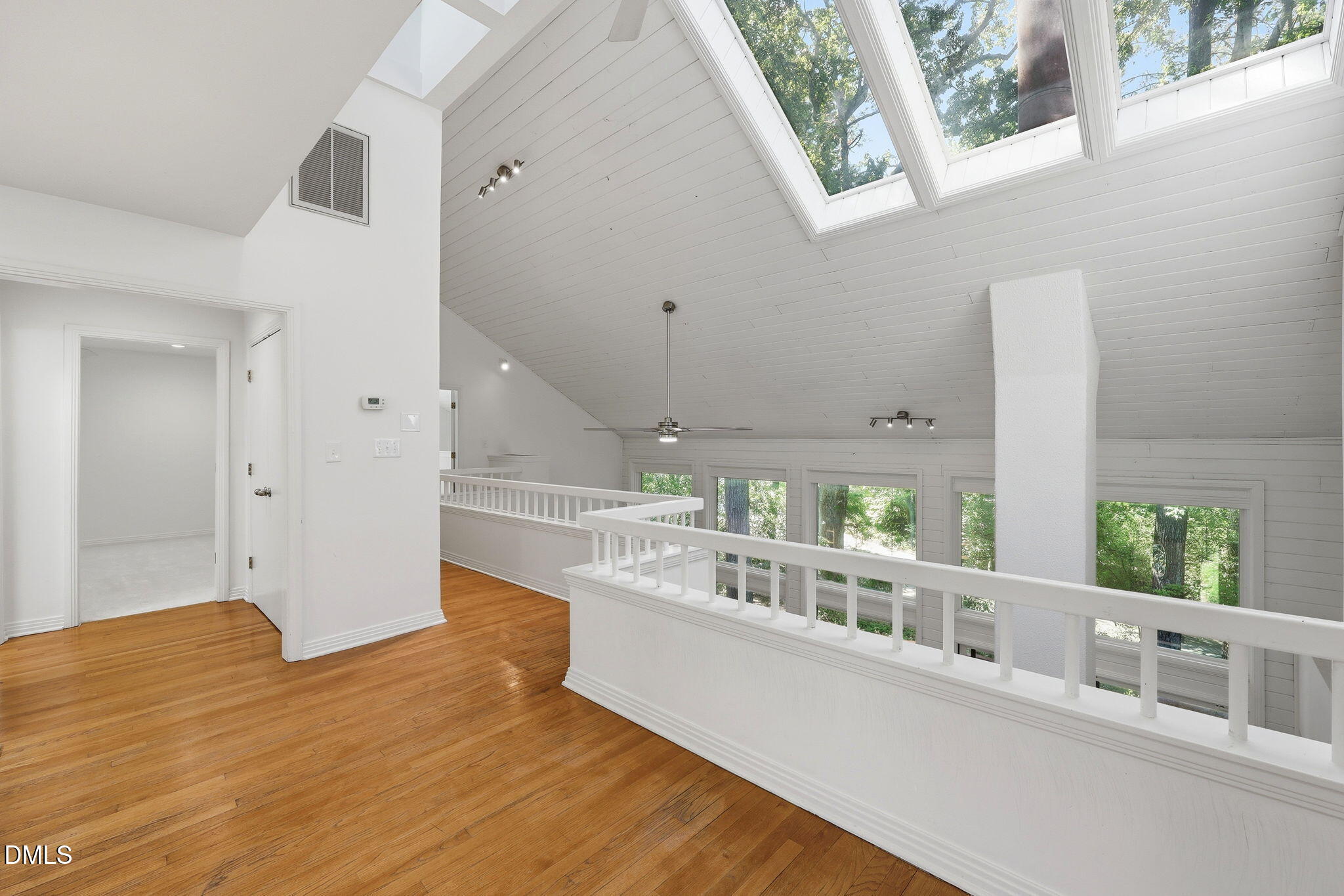 910 Tarik Drive