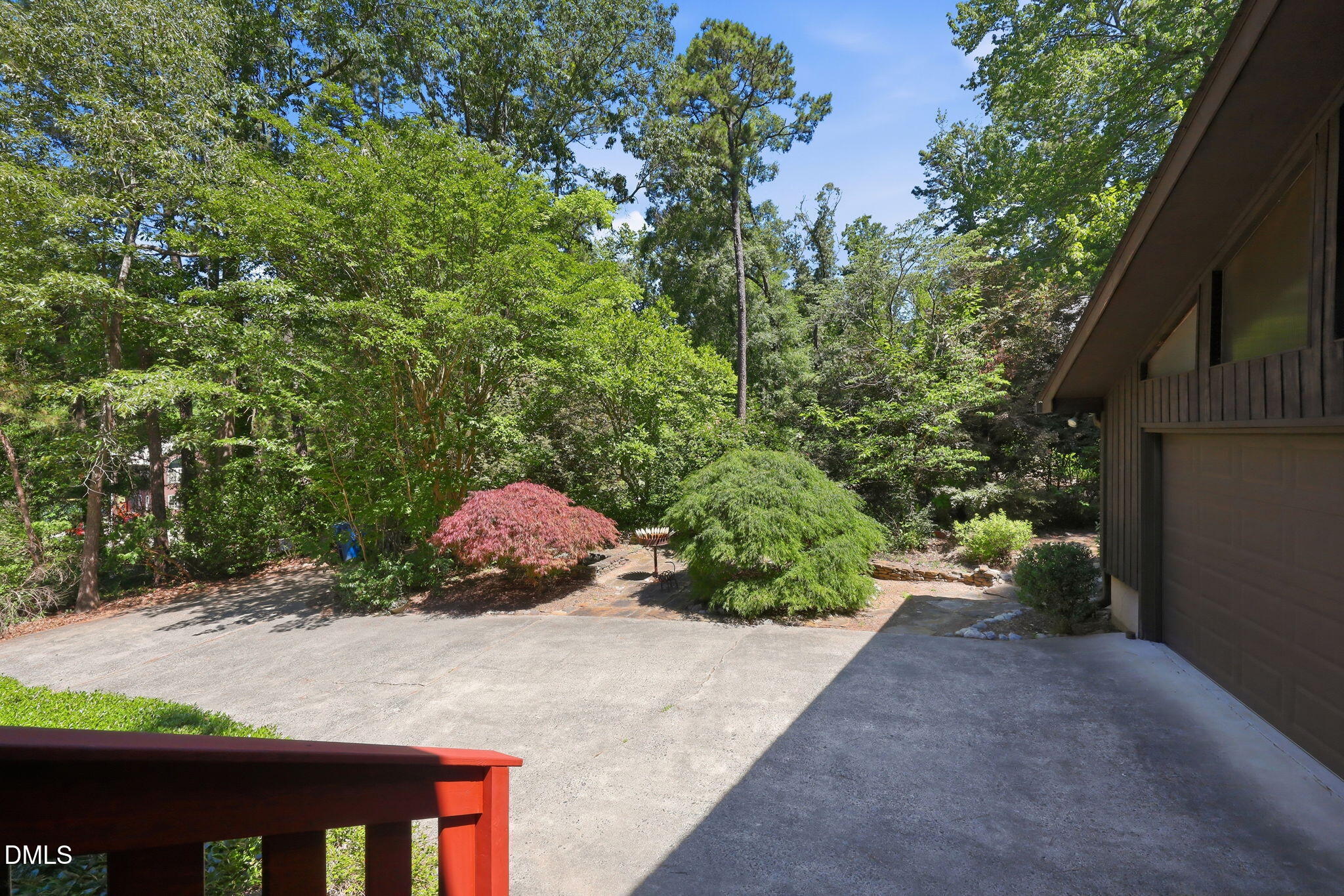 910 Tarik Drive