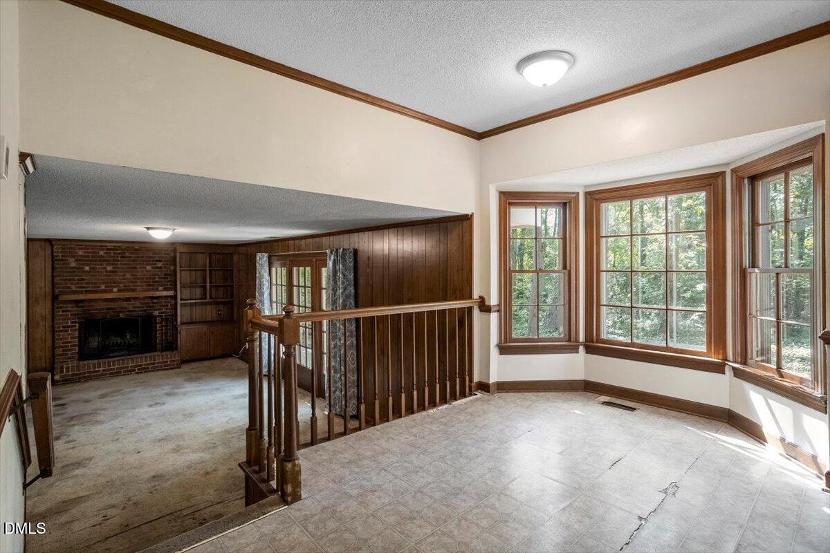 1313 Bloomingdale Drive