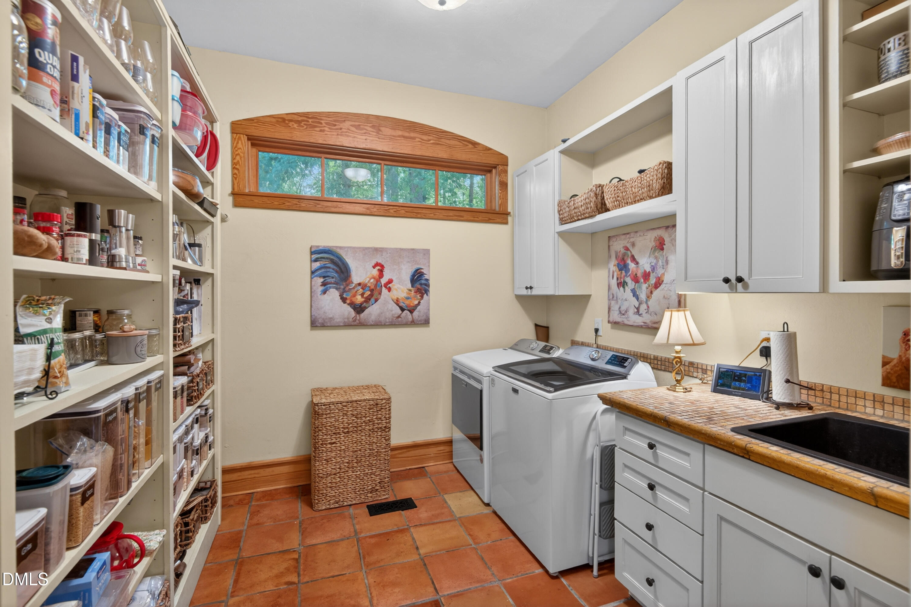 5315 Pine Cone Lane