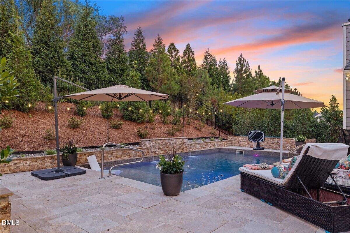 804 Rambling Oaks Lane