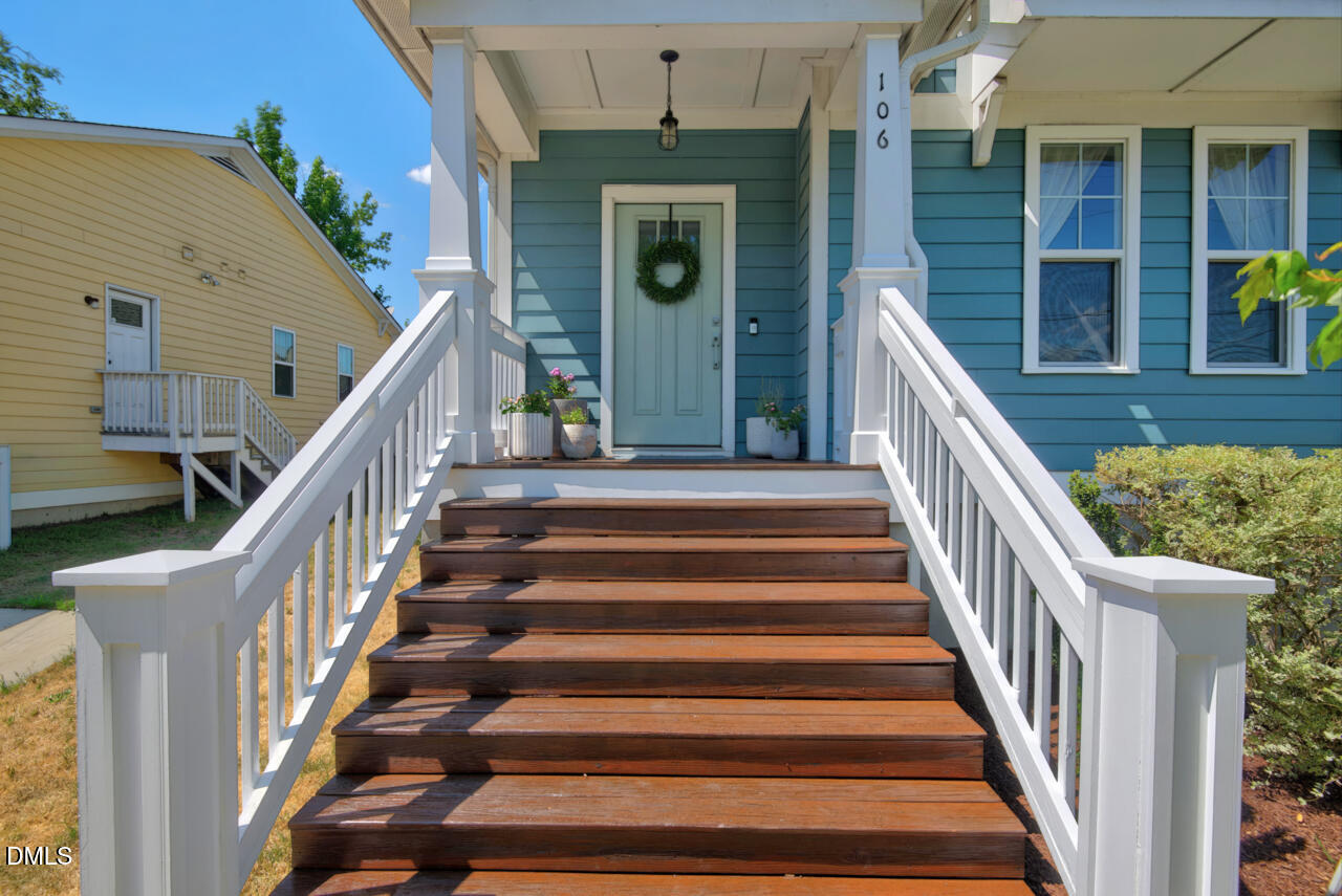 106 W Enterprise Street