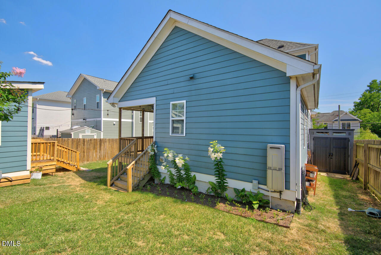 106 W Enterprise Street