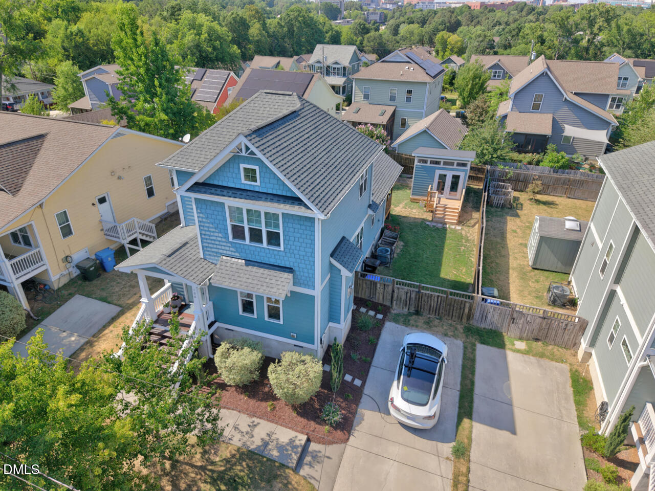 106 W Enterprise Street