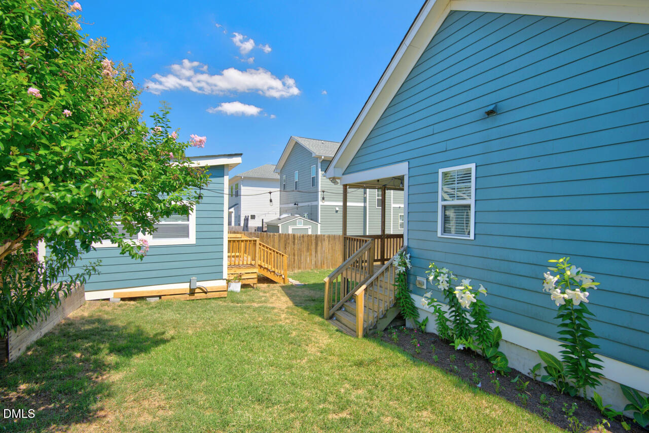 106 W Enterprise Street
