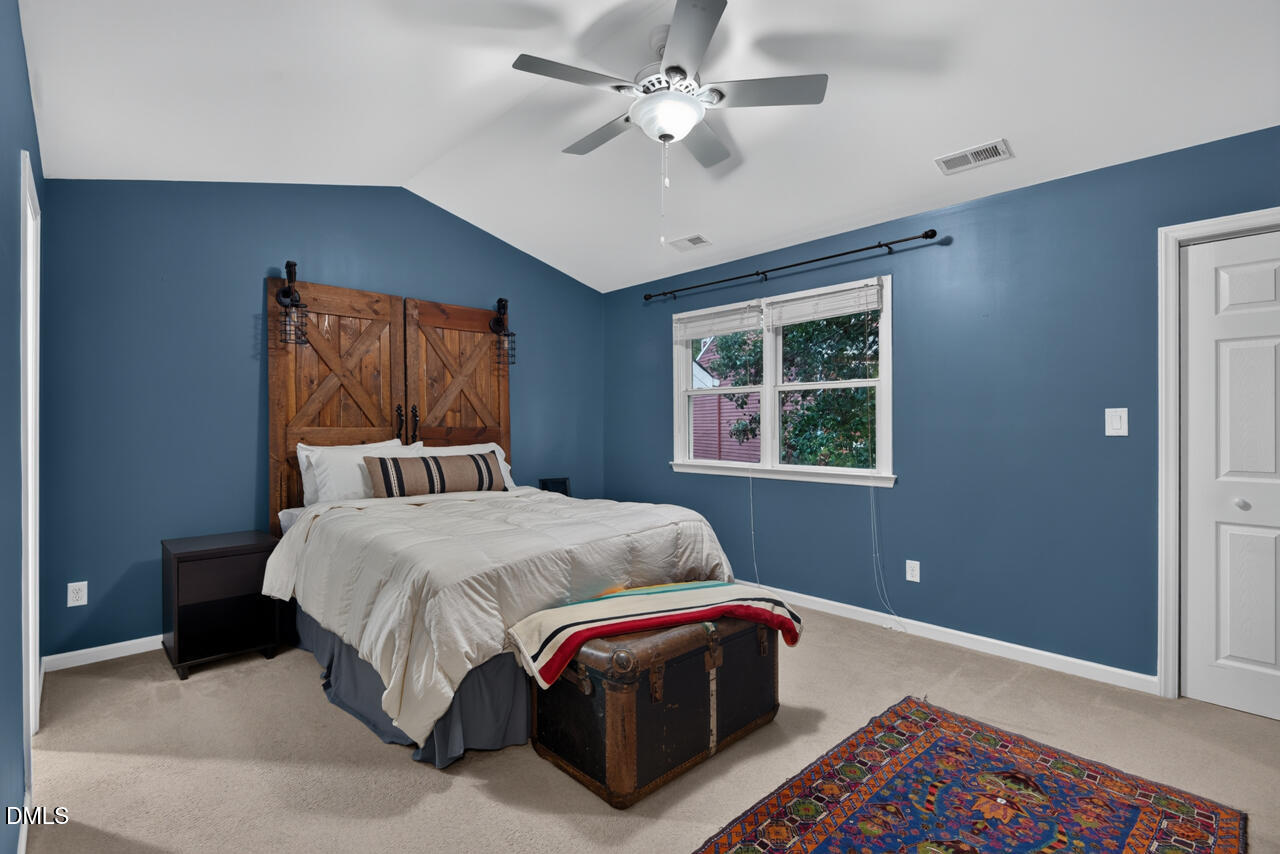 136 Long Shadow Place