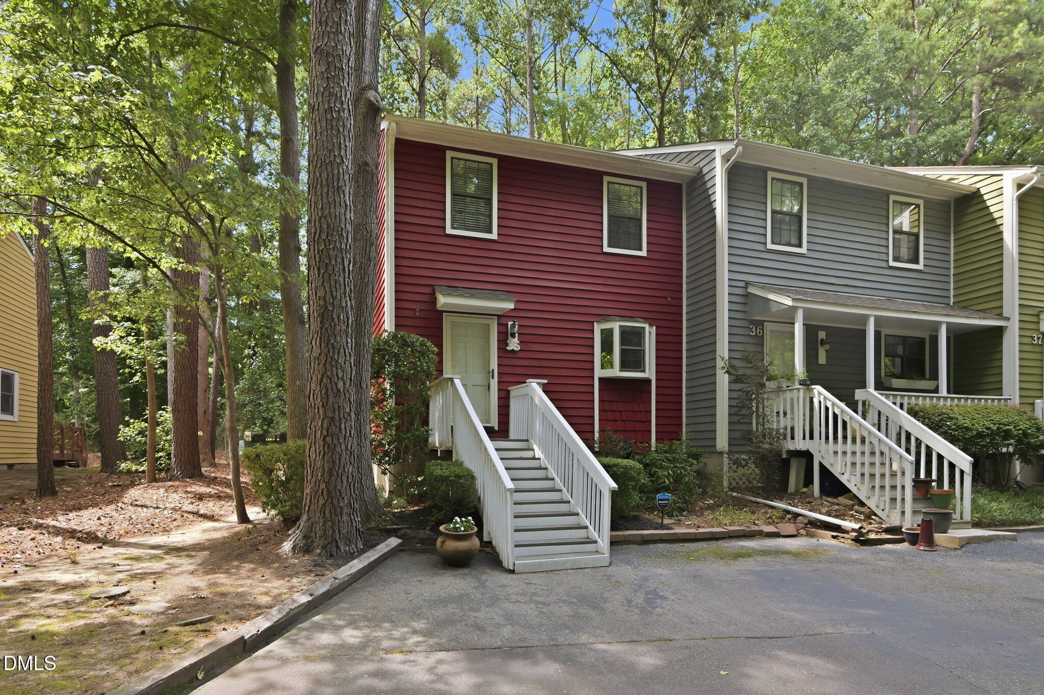 35 Willow Bridge Drive