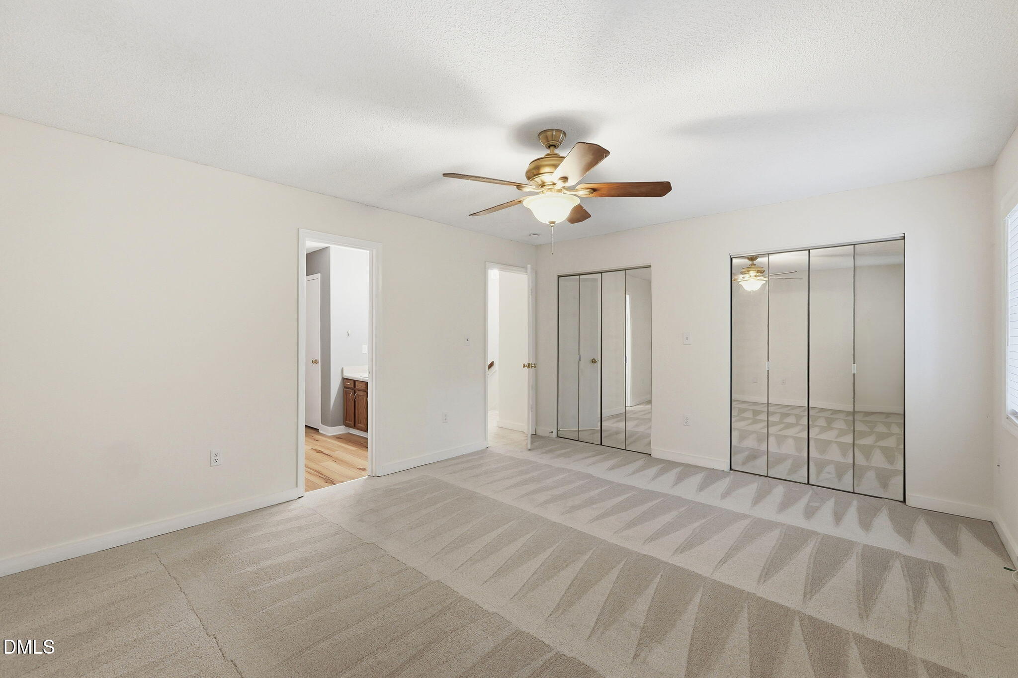 35 Willow Bridge Drive