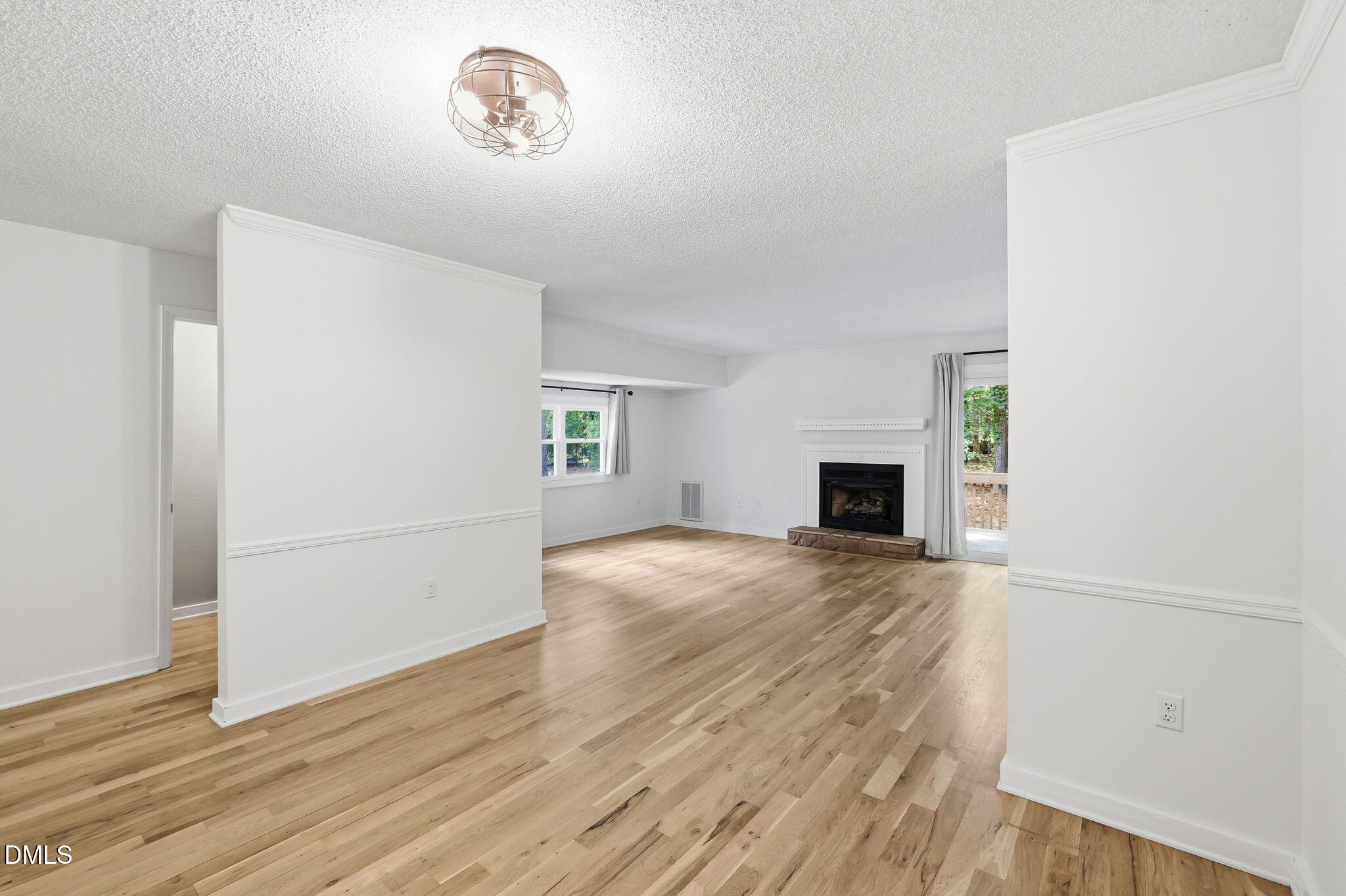 35 Willow Bridge Drive