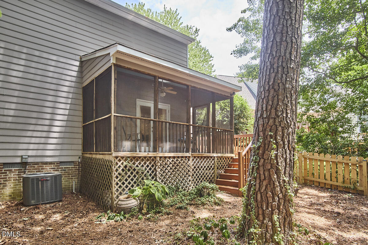 715 Sleepy Creek Drive