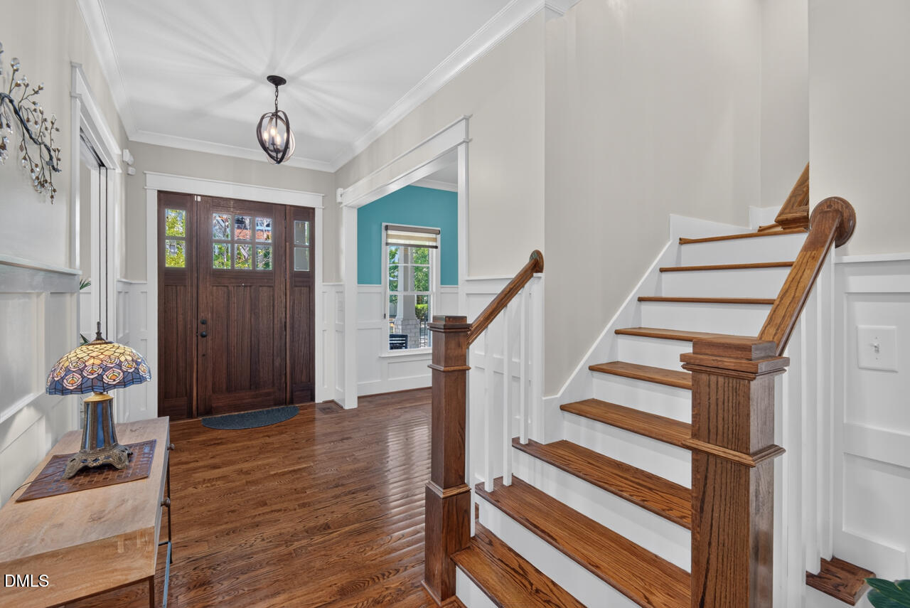 305 E Winmore Avenue