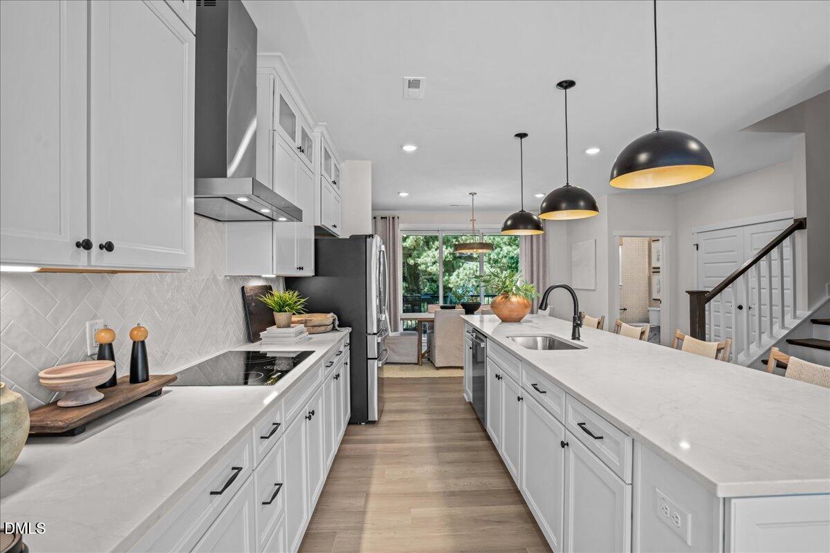 5915 Dunzo Drive