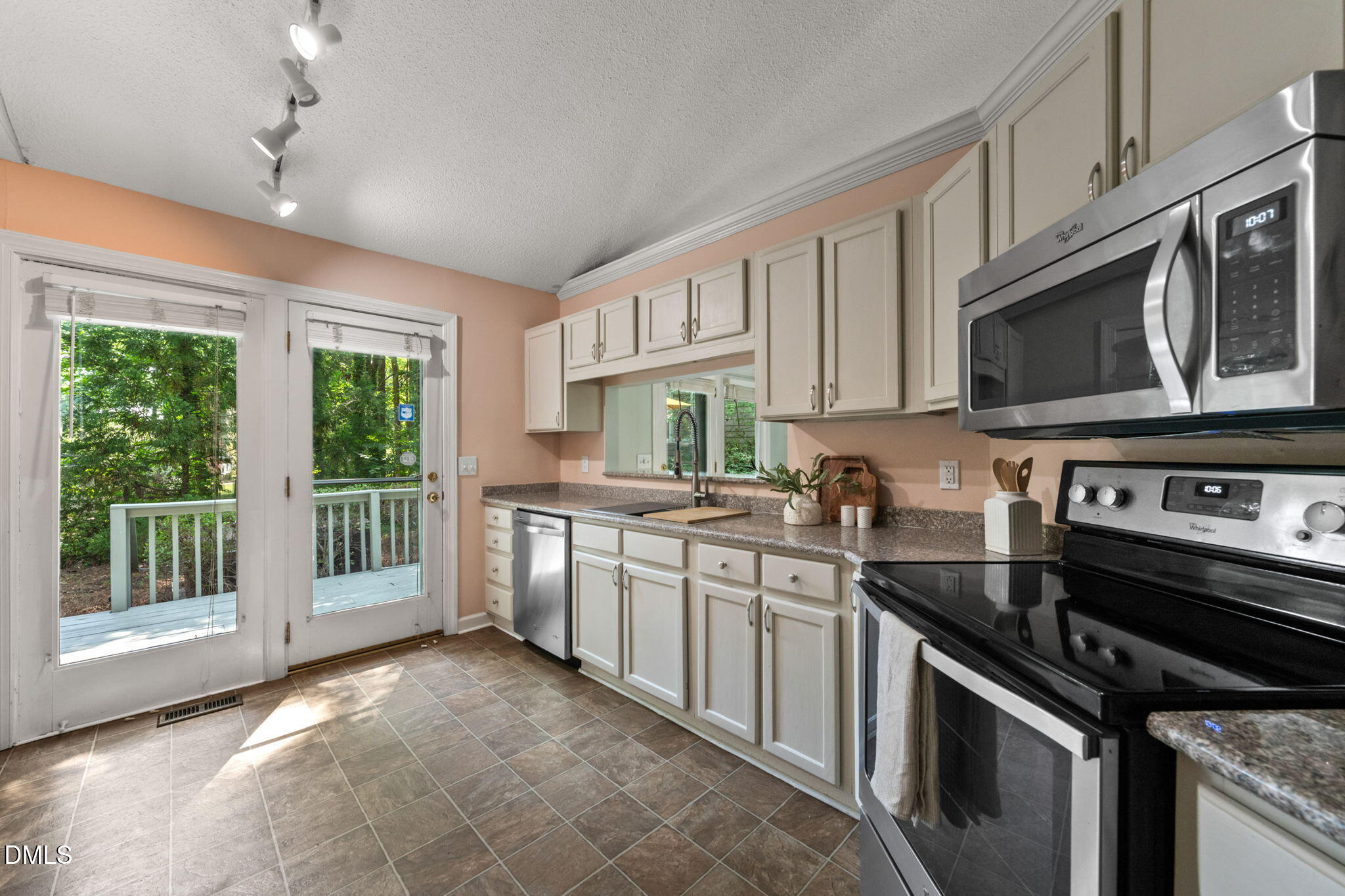 5 Briarfield Court