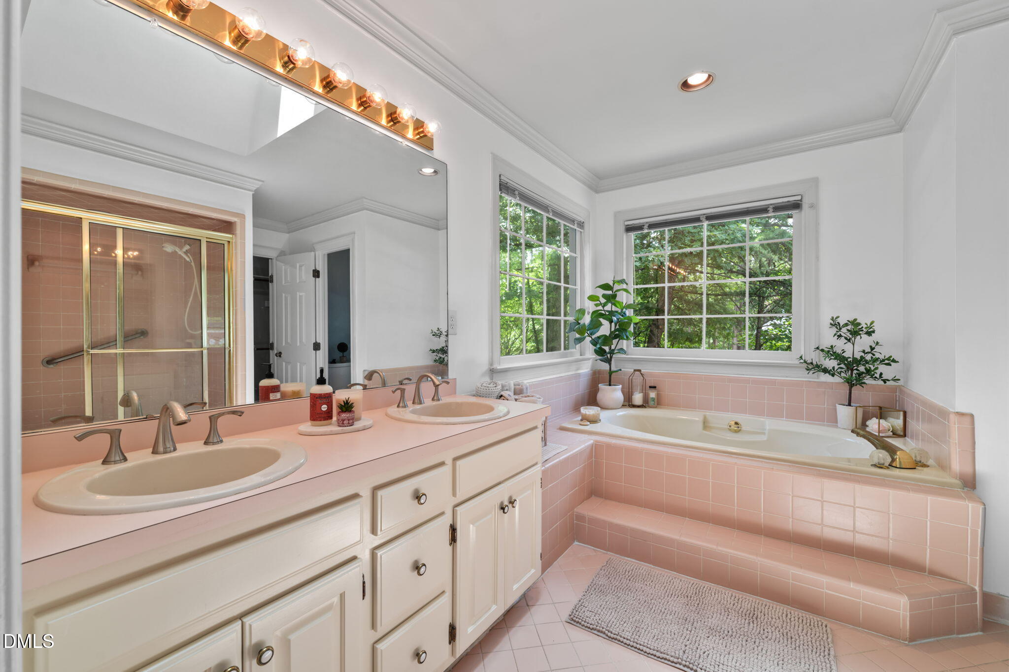 5610 Tahoe Drive