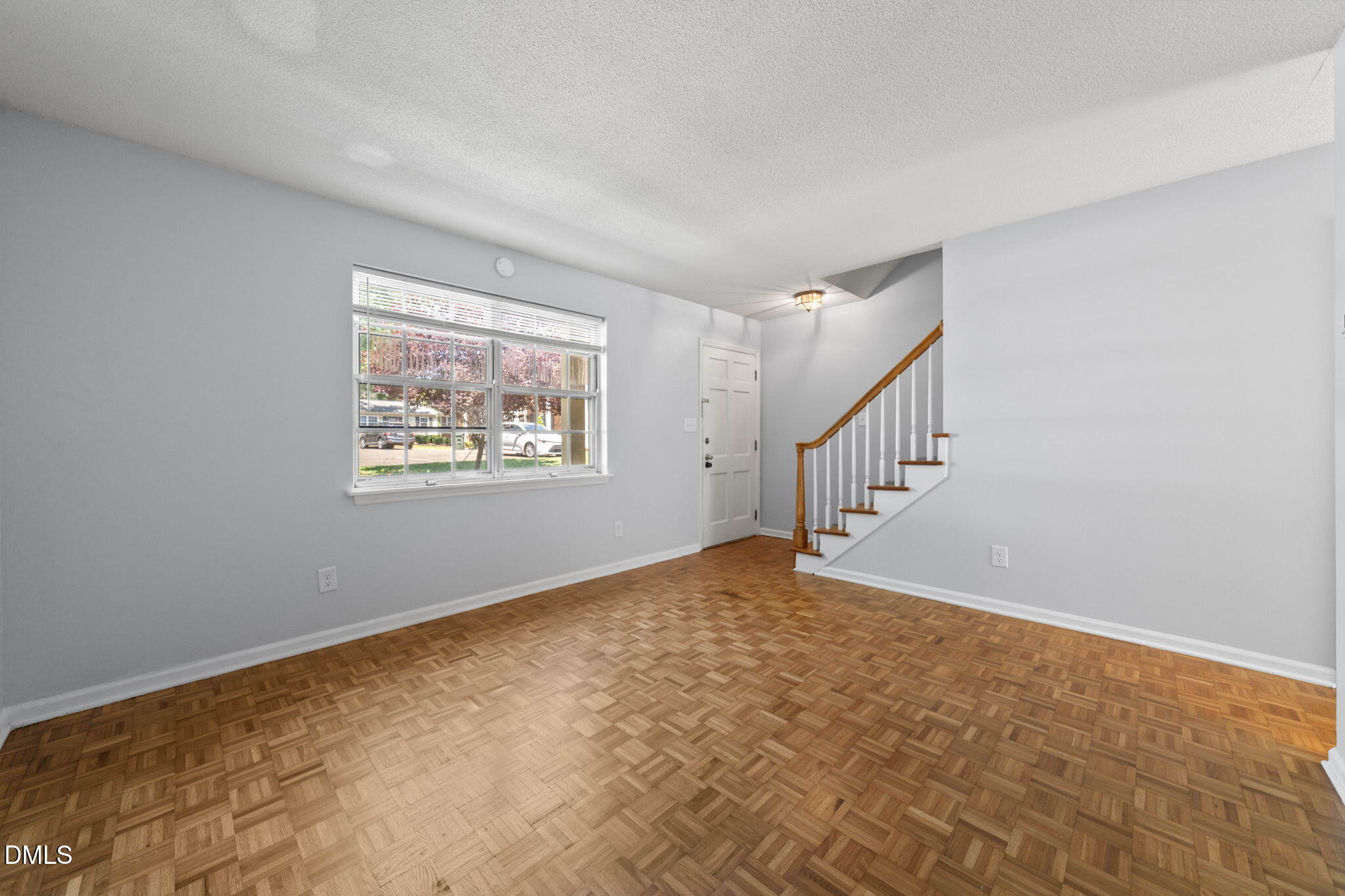 1002 Willow Drive Apt 6