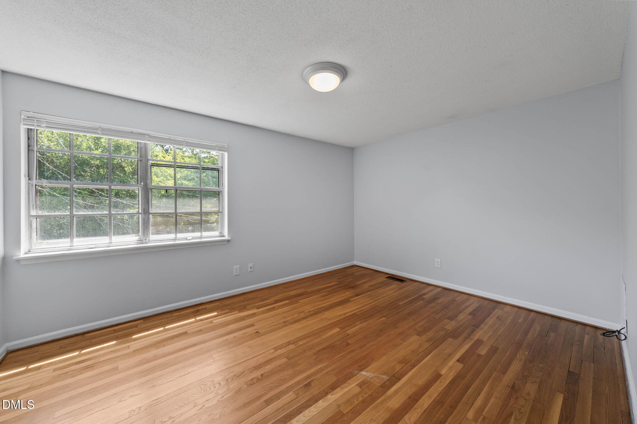 1002 Willow Drive Apt 6