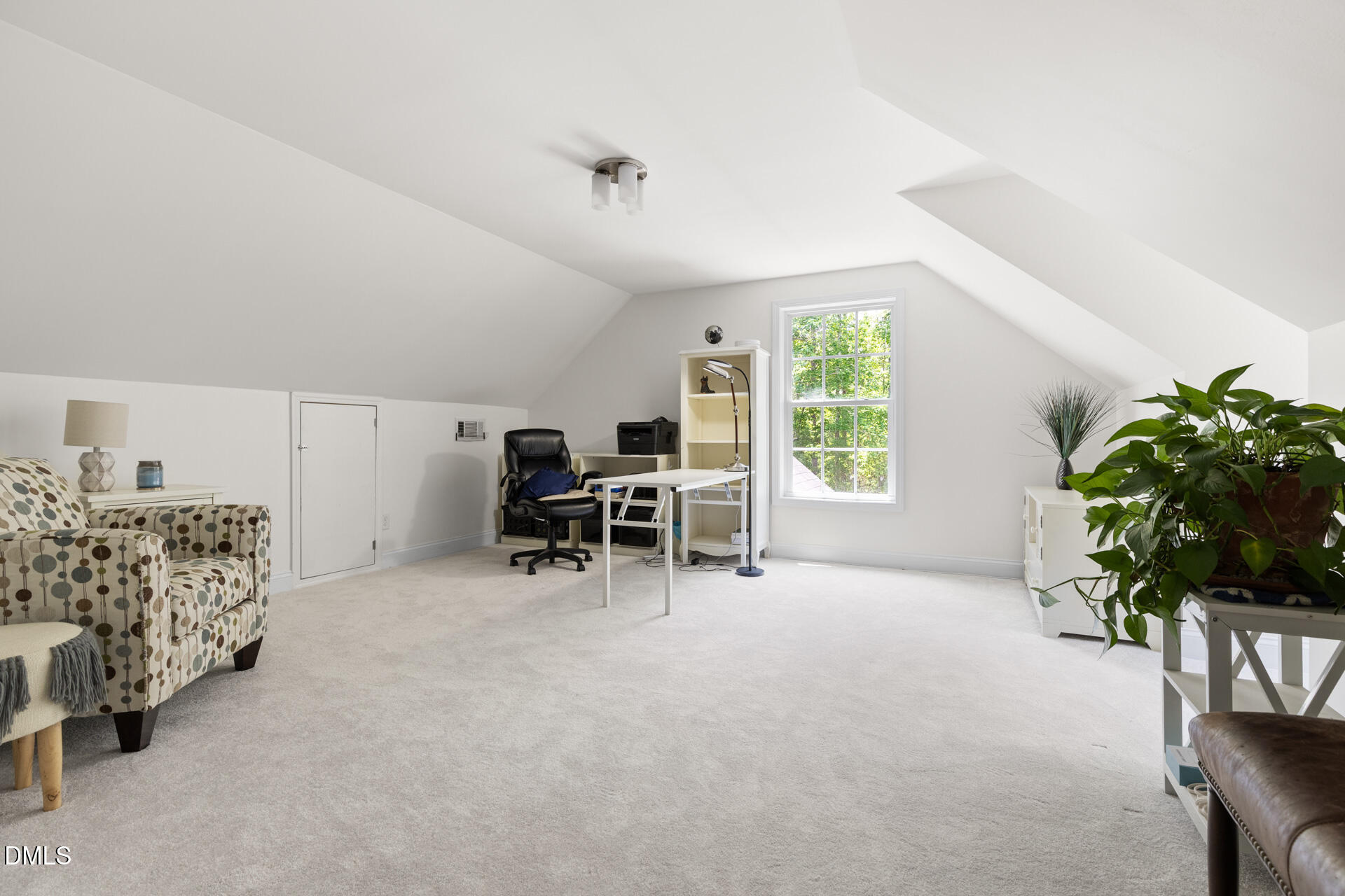 3509 Acorn Drive