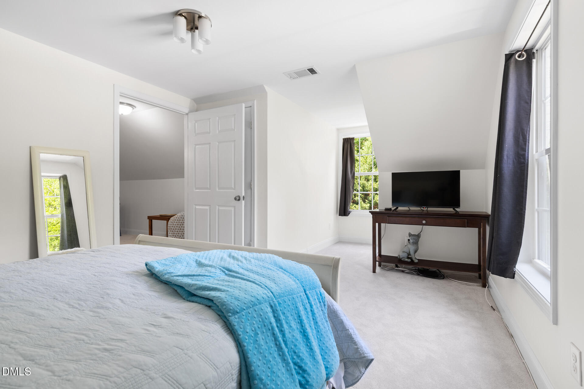 3509 Acorn Drive