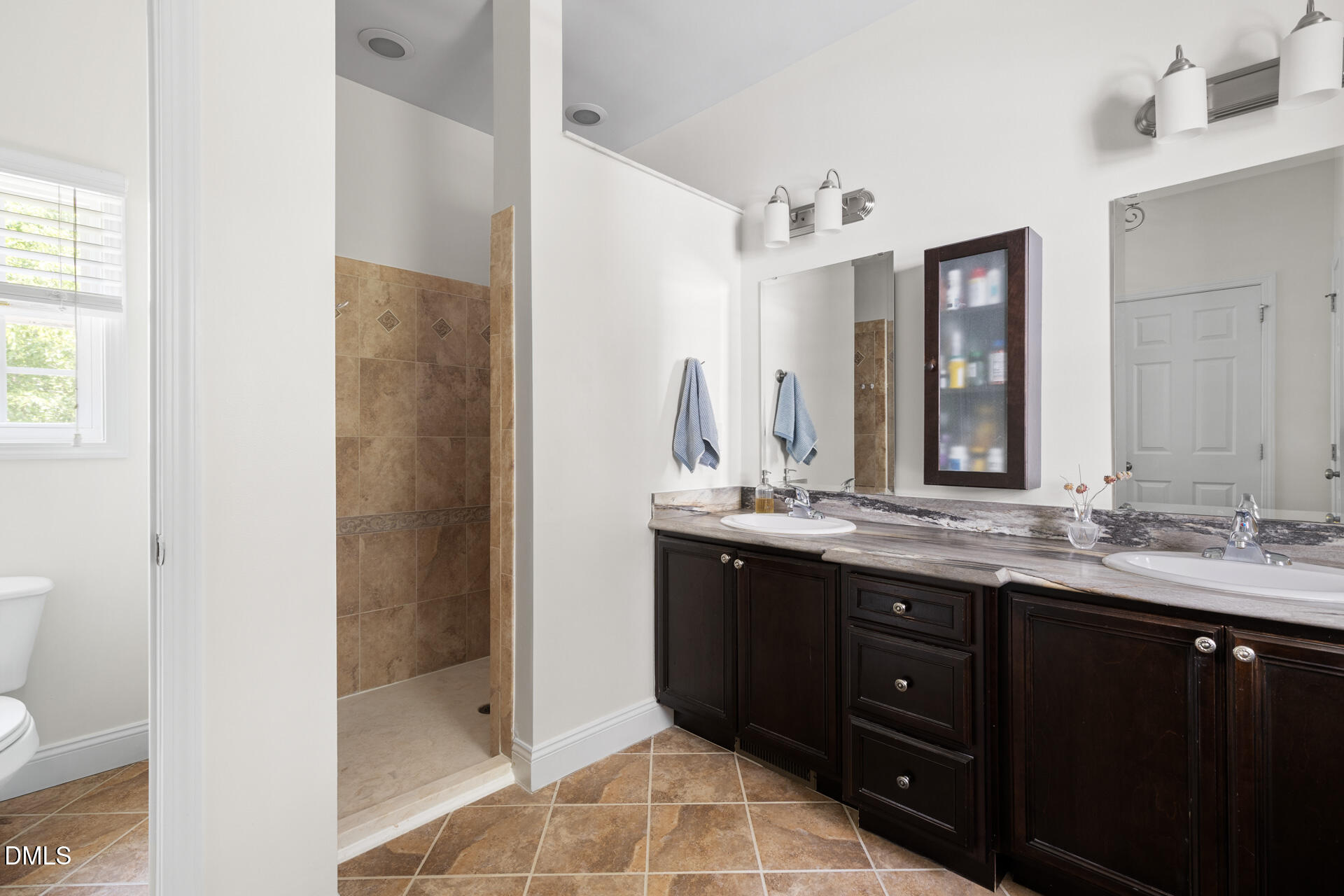3509 Acorn Drive